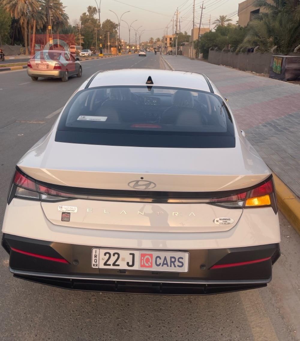 هيونداي النترا
